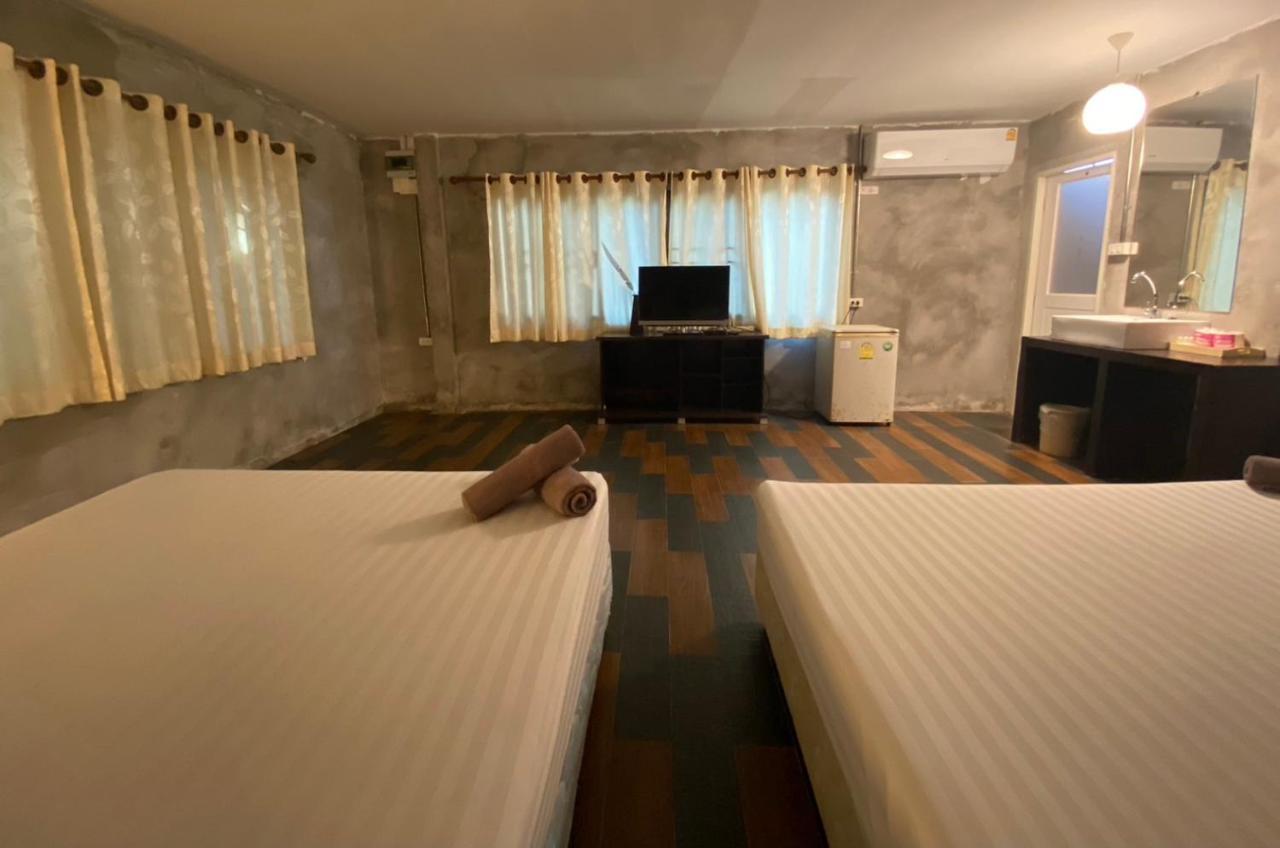 Crescent Bay Resort Koh Samet Eksteriør billede